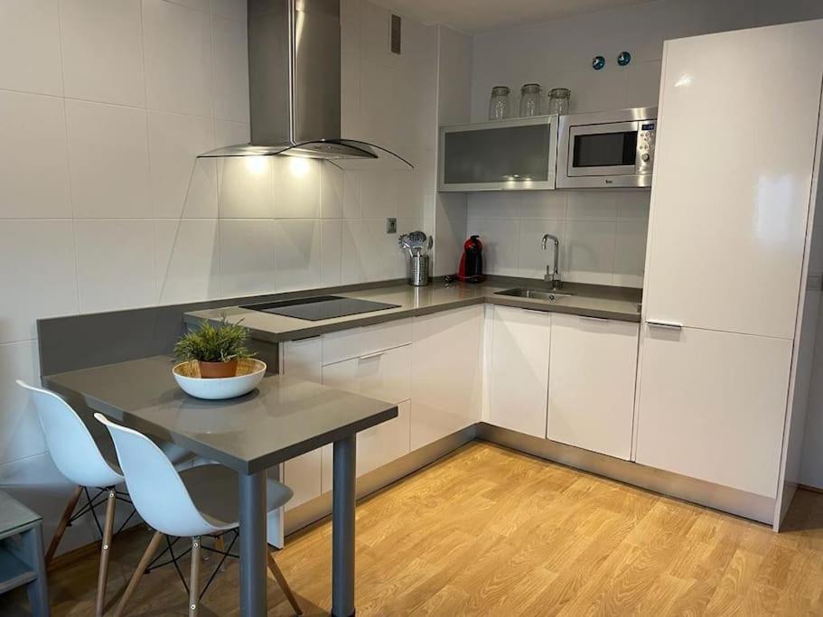 Bonito Apartamento Cerca Del Centro - Trinidad Малага Экстерьер фото