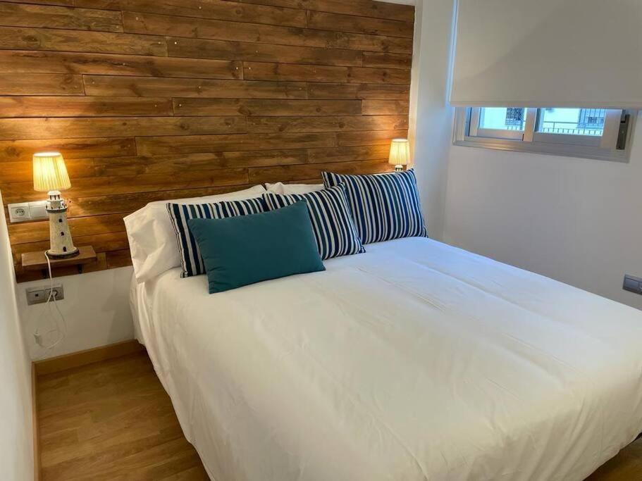 Bonito Apartamento Cerca Del Centro - Trinidad Малага Экстерьер фото